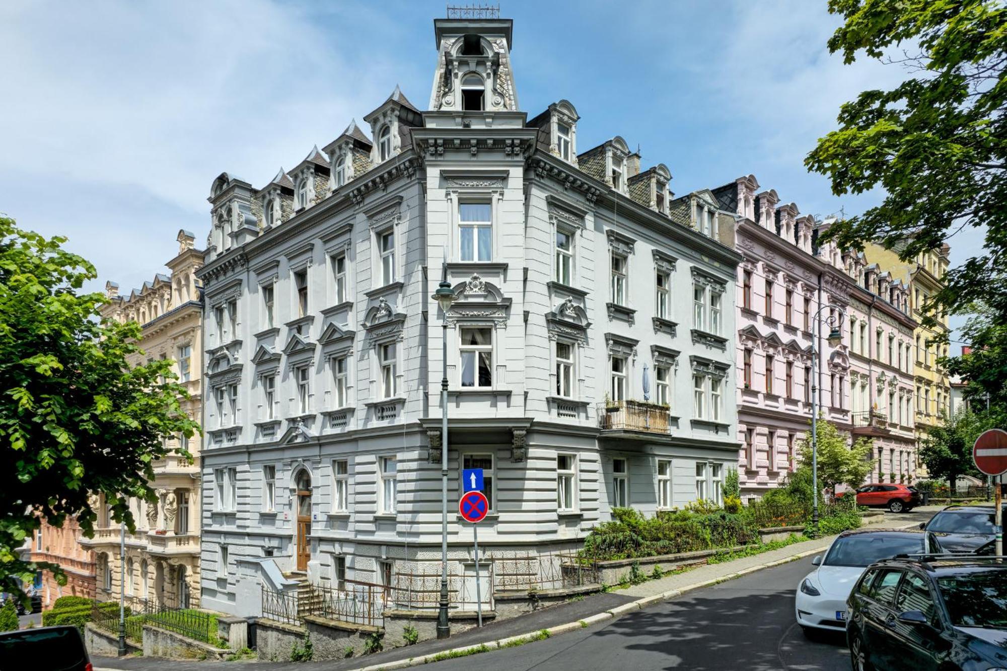Design Apartment In The Heart Of Karlovy Vary Exteriér fotografie